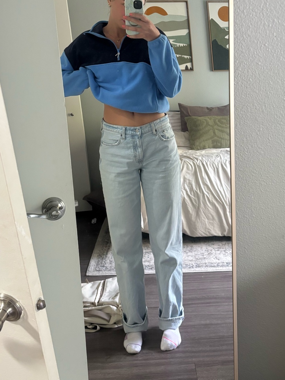 Abercrombie & Fitch Light Blue baggy low rise Jeans - Women's
